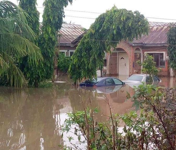 FILE: Flood in Benue affected thousands of homes and displaced more than 100,000 persons in 12 local government areas