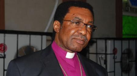 Christmas: Church gives food to widows, needy