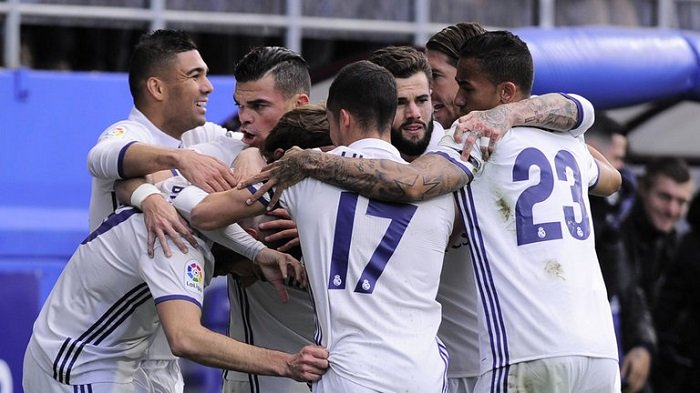 Eibar 1-4 Real Madrid: Benzema hits double as Real cruise to victory