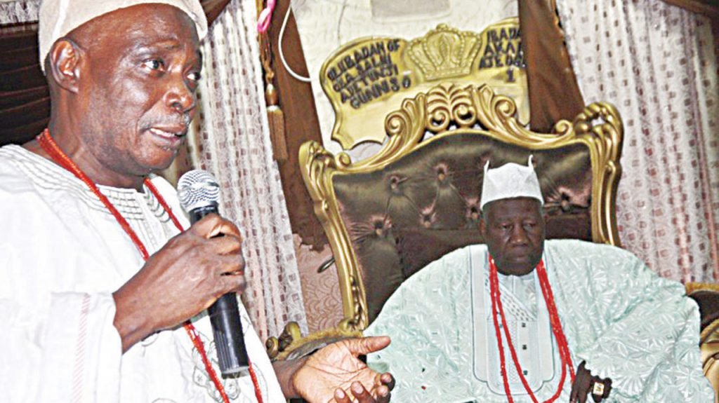Suspected gunmen invade Olubadan’s palace Former Governor of Oyo State, Rashidi Ladoja (left) and Olubadan of Ibadan, Oba Saliu Adetunji, during the installation of Baales at the palace in Ibadan… yesterday.