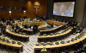 UN Members attend the signing ceremony for the Treaty on the Prohibition of Nuclear Weapons September 20, 2017 at the United Nations in New York. / AFP PHOTO / DON EMMERT