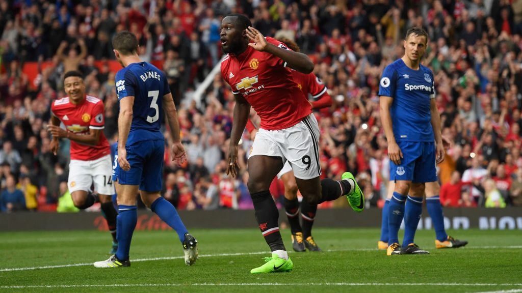 Man United 4-0 Everton: Wayne Rooney frustrated as United march on Romelu Lukaku celebrates scoring his sides third goal against Everton