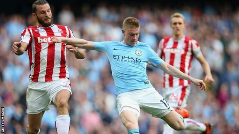 De Bruyne stars as Man City thrash Stoke City 7-2