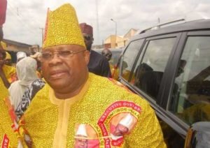 Adeleke, PDP protest as APC demands emergency rule in Osun