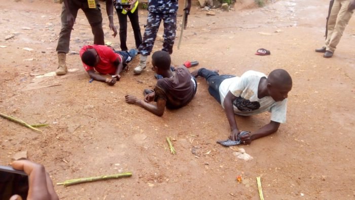 Police interrogate PDP thugs arrested in Osogbo as PDP agent failed to show up in Ile-Ife