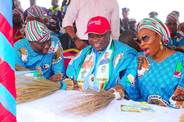 Babajide Sanwo-Olu, Governor Akinwunmi Ambode and his wife