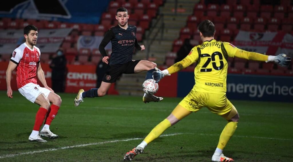 FA Cup: Man City survive Cheltenham upset Phil Foden nets the equaliser against Cheltenham