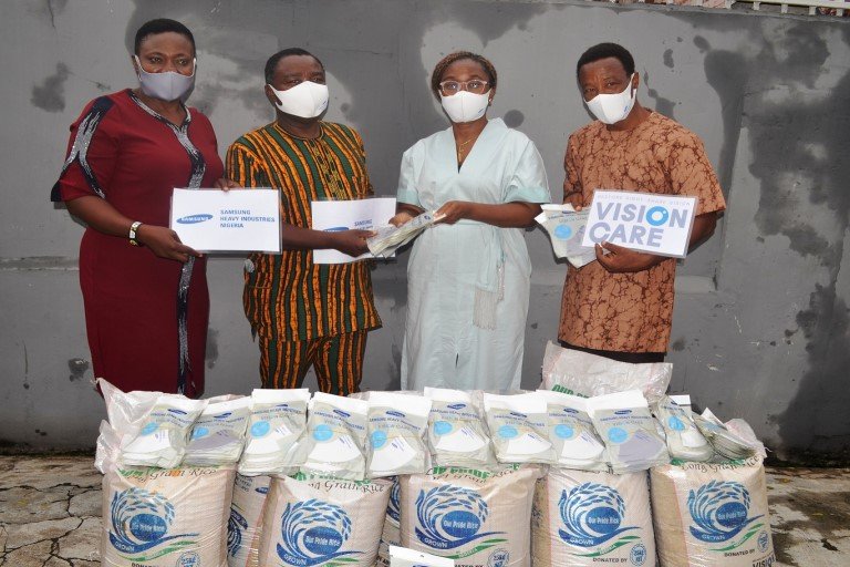 L-R: Program Officer, Heart Of Ruth Foundation, Obiageli Odeiga; Assistant Senior Elder, Daniel Center, Surulere, Okay Agha; Co-Founder Heart Of Ruth Foundation, Soromidayo George and Coordinator, Social Event, Daniel Center, Surulere Mathew Osigbenle, at The Charitable Donations To The Daniel Center Surulere By Samsung & Heart Of Ruth Foundation on Sunday, Faniyi Beyioku, , April 18, 2021 in Lagos