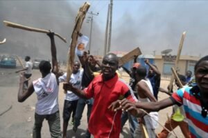 A clash between some Benue and Hausa people at a fruit market in Oil Mill, Obio/Akpor Local Government Area, Rivers State, on Saturday resulted in one fatality.