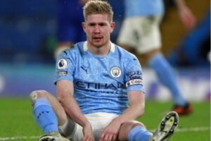 Man City must ‘think’ about De Bruyne’s future, says Guardiola