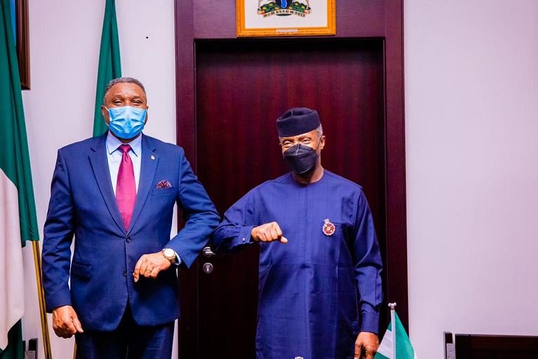 Vice President Yemi Osinbajo receives in audience the Prime Minister and Head of Government of the Democratic Republic of Sao Tome and Principe H.E Jorge Lopes Bom Jesus at the State House