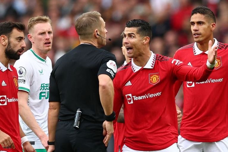 Newcastle frustrate Man Utd in goalless draw Manchester United's Cristiano Ronaldo reacts before he is shown a yellow card by referee Craig Pawson Newcastle United