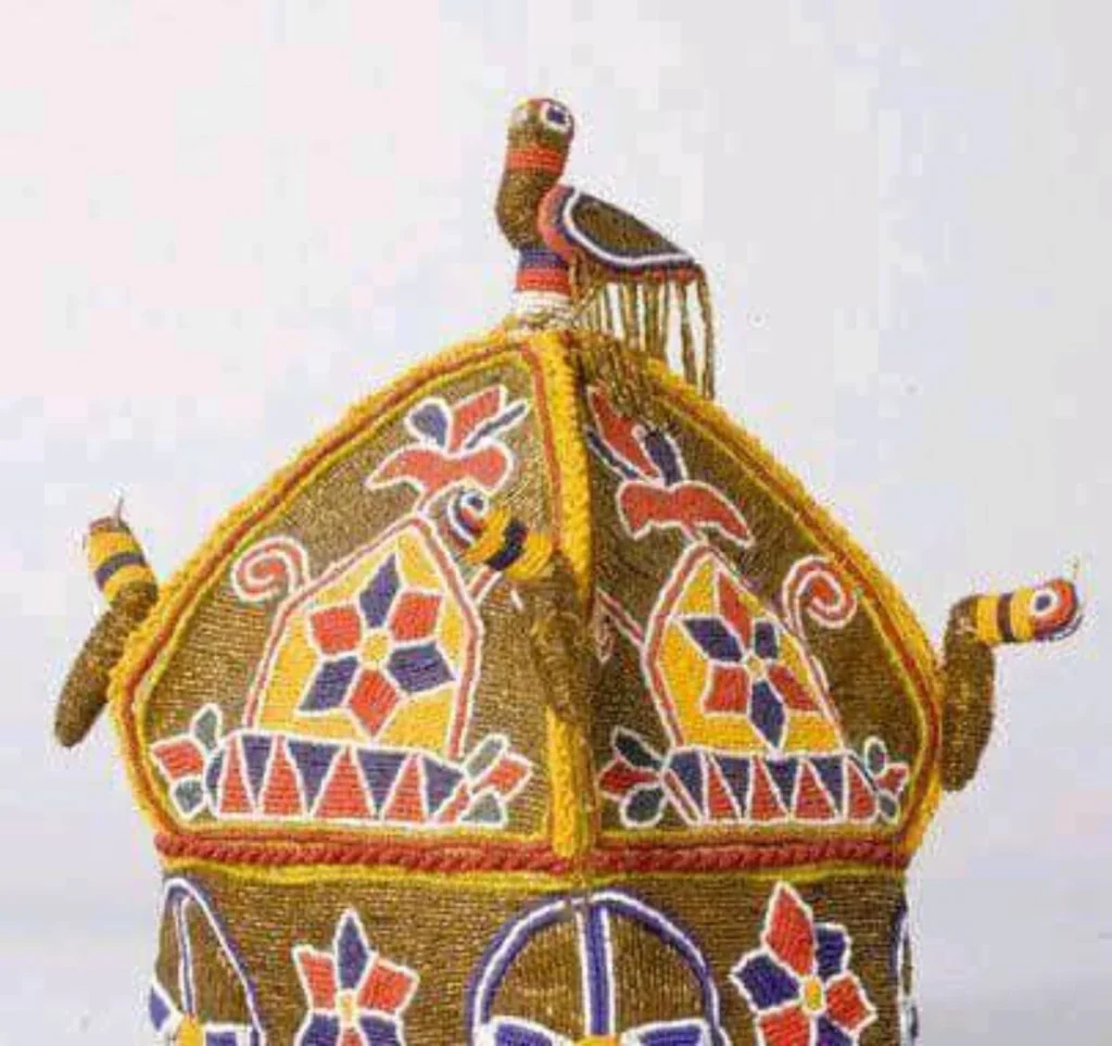 Traditional crown Ikirun