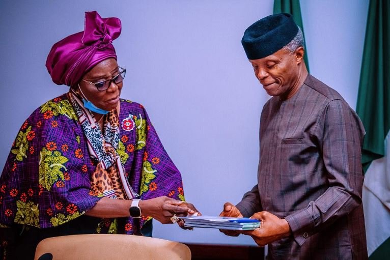 Acting Chairman, Police Service Commission, Justice Clara Ogunbiyi (retd) presenting the report to Vice President Yemi Osinbajo