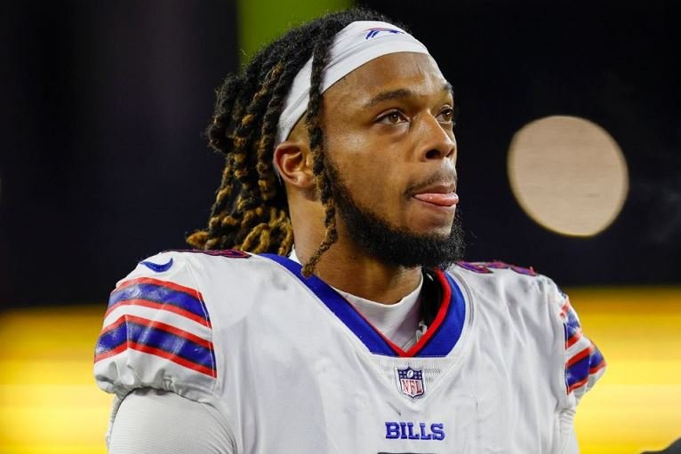 Bills safety Damar Hamlin in critical condition after cardiac arrest Damar Hamlin suffered cardiac arrest after a hit