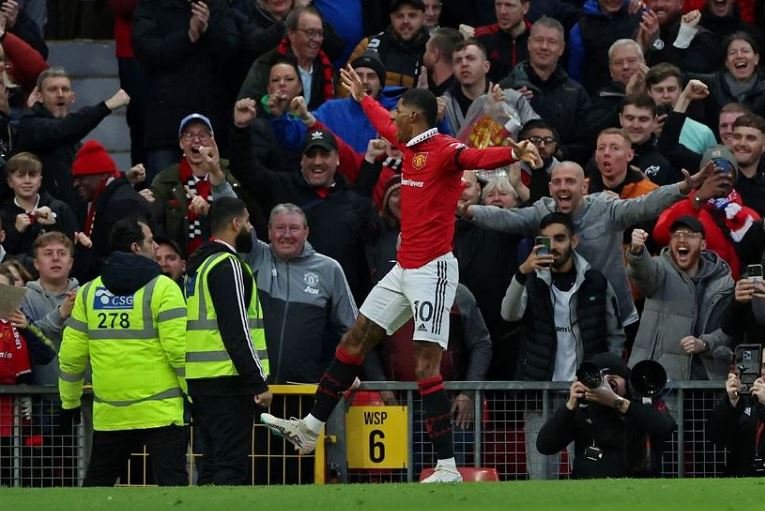 Manchester United's Marcus Rashford celebrates scoring their second goal