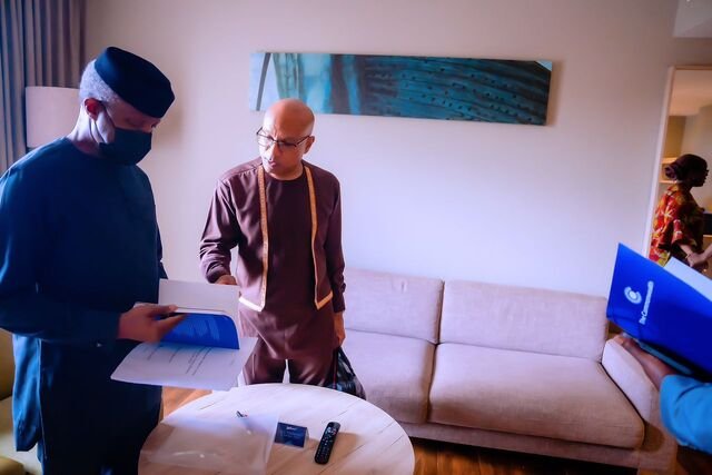 Immediate Past Vice President of Nigeria, Prof. Yemi Osinbajo SAN, arrives in Sierra Leone as the Chairman of the Commonwealth Observer Group to lead and oversee the 2023 Sierra Leone Elections in Freetown, Sierra Leone.