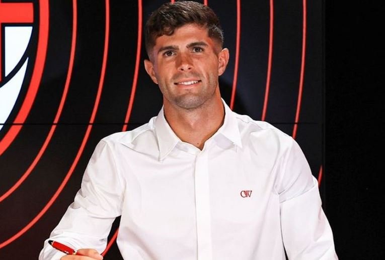 Christian Pulisic has completed his transfer to AC Milan from Chelsea