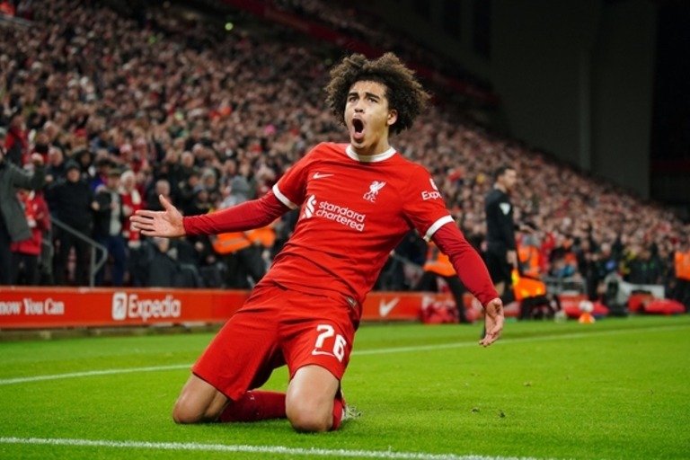 Liverpool beat Southampton to seal FA Cup quarters Jayden Danns struck for Liverpool