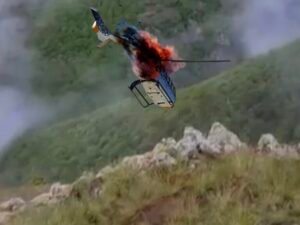 Iran: Four killed as army helicopter crashes into market Iran: Four killed as army helicopter crashes into market