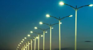 Sri Lanka orders street lights off amid energy crisis
