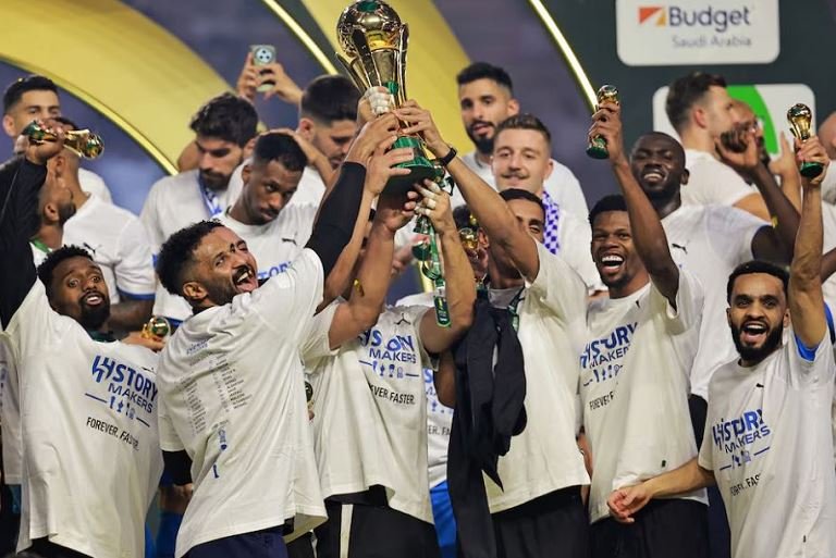 Neymar’s Al-Hilal beat Ronaldo’s Al-Nassr to win Saudi Cup Al-Hilal players celebrate winning the Saudi Pro League