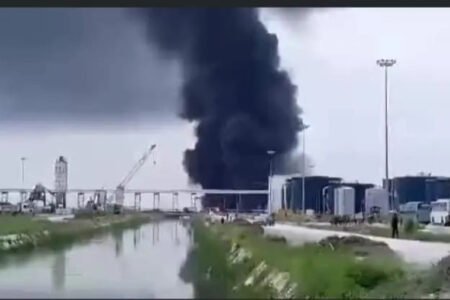 Fire guts Dangote refinery