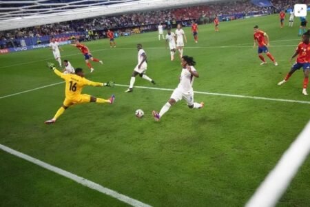 Spain beat France to reach Euro 2024 final