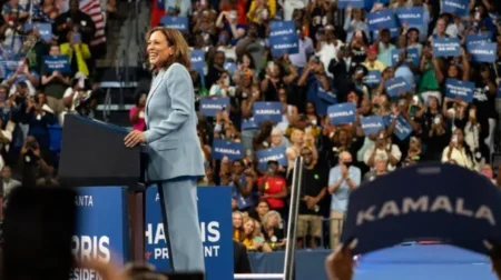 Kamala Harris challenges Trump to a debate, kicks off presidential campaign in Georgia with star-studded rally Kamala Harris challenges Trump to a debate, kicks off presidential campaign in Georgia with star-studded rally