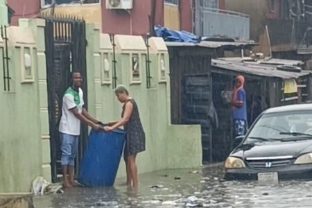 Citizens fault authorities for sealing Lagos residence over waste dumps in floods Lagos state govt seals house over emptying of waste into flood