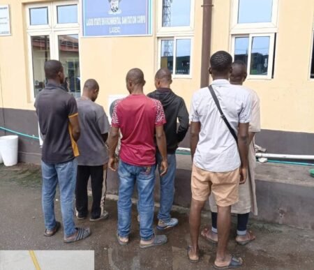 Six arrested for open urination in Lagos