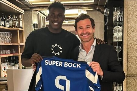 Samu Omorodion has signed a five-year deal at Porto ending his transfer saga