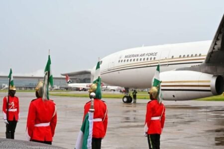 Presidency unveils new presidential jet Presidency unveils new presidential jet