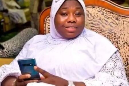 Islamic singer Rukayat Gawat is dead