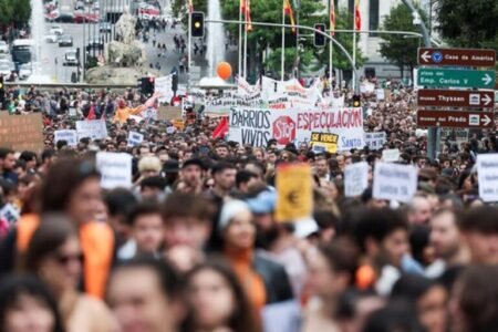 Protest rocks Spain over demand for affordable housing