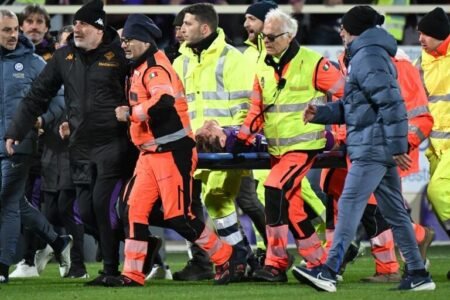 Edoardo Bove collapses during Fiorentina, Inter clash