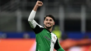 Julian Carranza of Feyenoord celebrates his goal against AC Milan