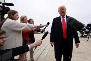 CNN blocked from Trump trip - White House
