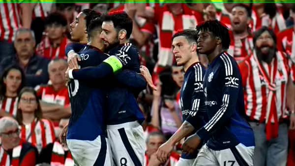Manchester United crush Athletic 3-0 in Europa semi-final first leg Manchester United crush Athletic 3-0 in Europa semi-final first leg