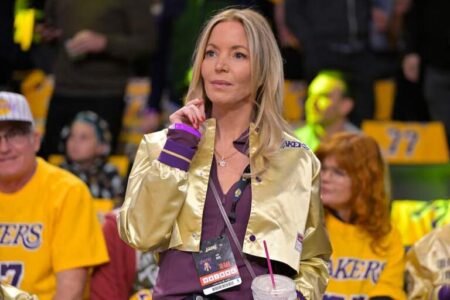 Buss family to sell Lakers for record $10 billion – ESPN Owner and president of the Los Angeles Lakers Jeanie Buss attends the game against the Utah Jazz at Crypto.com Arena. File Photo: Jayne Kamin-Oncea-Imagn Images
