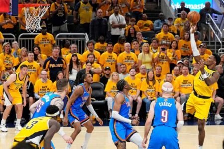 Pacers bench fire Indiana to 2-1 NBA Finals lead over OKC Indianapolis, Indiana, USA; Indiana Pacers guard Bennedict Mathurin (00) shoots the ball against Oklahoma City Thunder guard Alex Caruso (9) in game three of the 2025 NBA Finals at Gainbridge Fieldhouse. Photo: Kyle Terada-Imagn Images