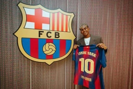 Lamine Yamal takes Barcelona's number 10 shirt