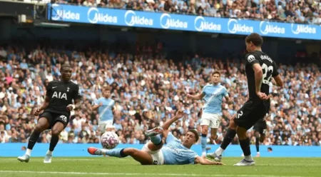 Tottenham win at Man City again to continue strong start under Frank