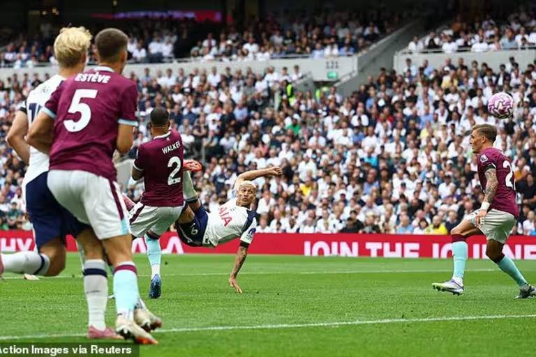 Richarlison scores stunner as Tottenham thrash Burnley 3-0 Richarlison scores stunner as Tottenham thrash Burnley 3-0
