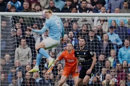 Haaland hits brace as Man City beat Everton to go top Haaland hits brace as Man City beat Everton to go top