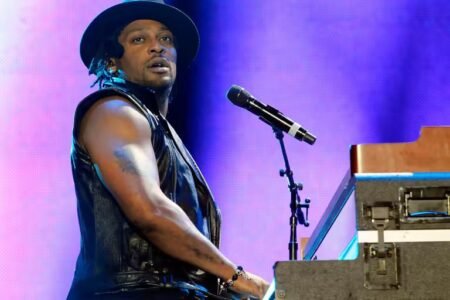 D'Angelo dies at 51 after battle with cancer