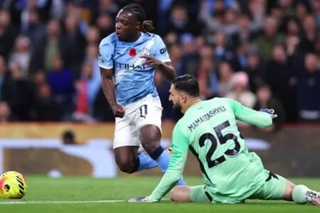 Doku shines as Manchester City thrash Liverpool 3-0