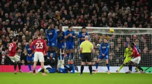 Man United held by Bournemouth in eight-goal thriller Man United held by Bournemouth in eight-goal thriller