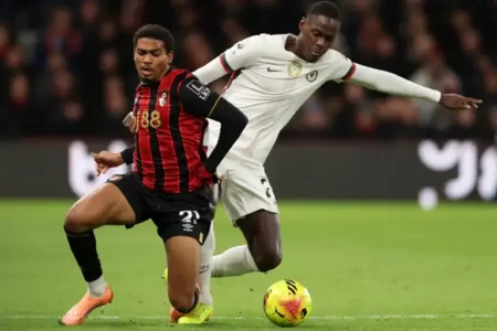 Chelsea held by Bournemouth in drab draw