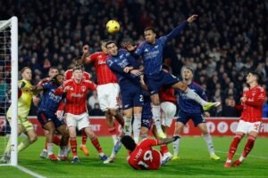 Arsenal held by Nottingham but extend Premier League lead